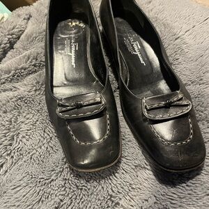Salvatore Ferragamo Black Leather Loafers with Bow Detail